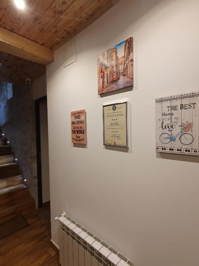 Hanul Doftana Trăisteni Eksteriør billede